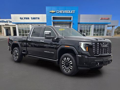Used 2025 GMC Sierra 3500 Denali Ultimate w/ LPO, GMC Protection Package AWD/4WD image 5