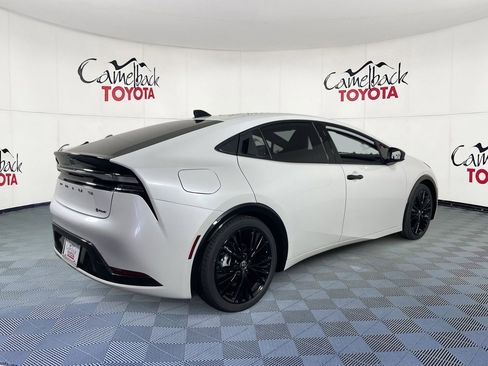 New 2026 Toyota Prius Plug-In Hybrid image 7