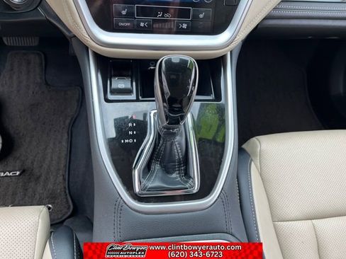 Used 2024 Subaru Outback Limited AWD/4WD image 17