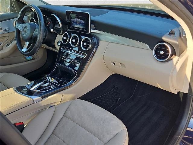 Used 2016 Mercedes-Benz C 300 Sedan image 21