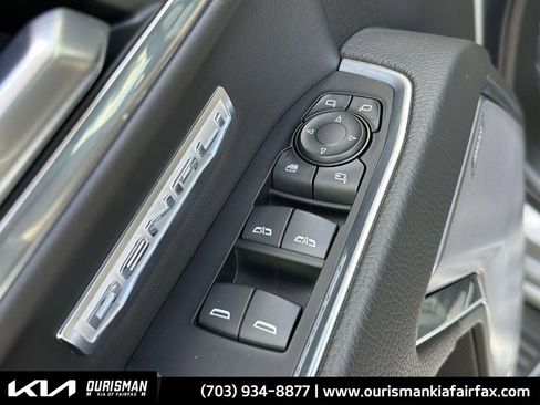 Used 2023 GMC Sierra 1500 Denali w/ Technology Package image 14