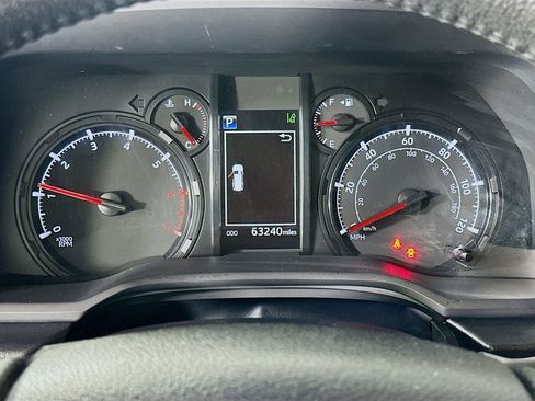 Used 2022 Toyota 4Runner SR5 Premium AWD/4WD image 24