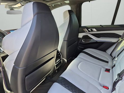 Used 2021 BMW X5 M w/ Competition Package image 18