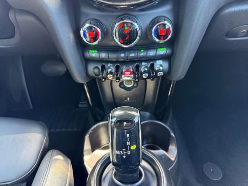 Used 2022 MINI Cooper S FWD image 11