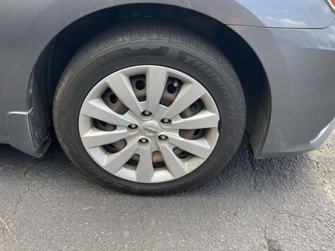 Used 2019 Nissan Sentra S FWD image 8
