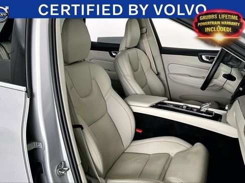 Certified 2023 Volvo XC60 B5 Ultimate w/ Climate Package AWD/4WD image 11