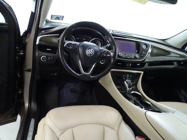 Certified 2019 Buick Envision Essence w/ LPO, Active Package AWD/4WD image 5