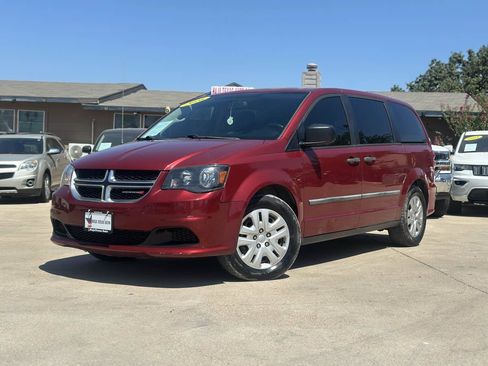 Used 2016 Dodge Grand Caravan American Value Package w/ UConnect Hands-Free Group FWD image 9