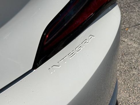 Used 2025 Acura Integra FWD image 17