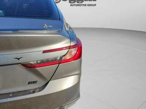 Used 2025 Toyota Camry SE image 17