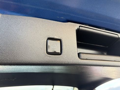 Used 2023 Ford Escape Active AWD/4WD image 47