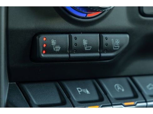 Used 2020 GMC Sierra 1500 SLT w/ SLT Convenience Package image 25