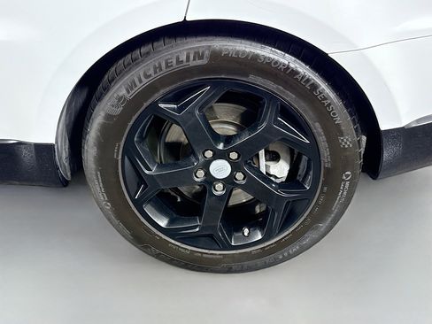 Used 2019 Land Rover Range Rover Sport HSE image 37