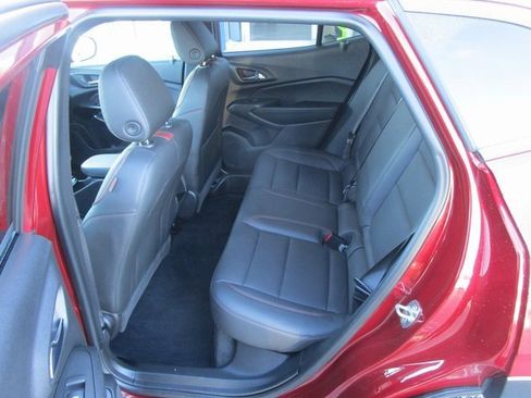 Certified 2024 Chevrolet Trax RS image 28