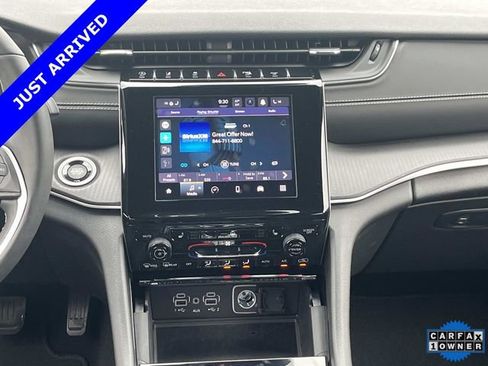 Certified 2023 Jeep Grand Cherokee Altitude image 16