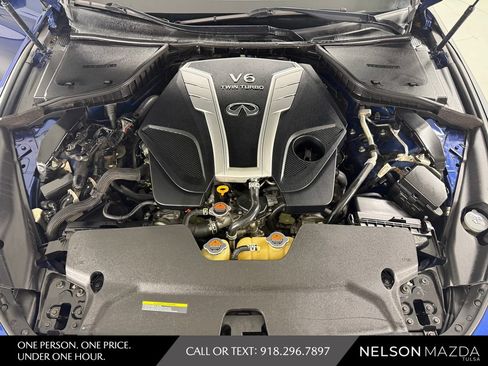 Used 2017 INFINITI Q60 3.0t w/ Cargo Package RWD image 38