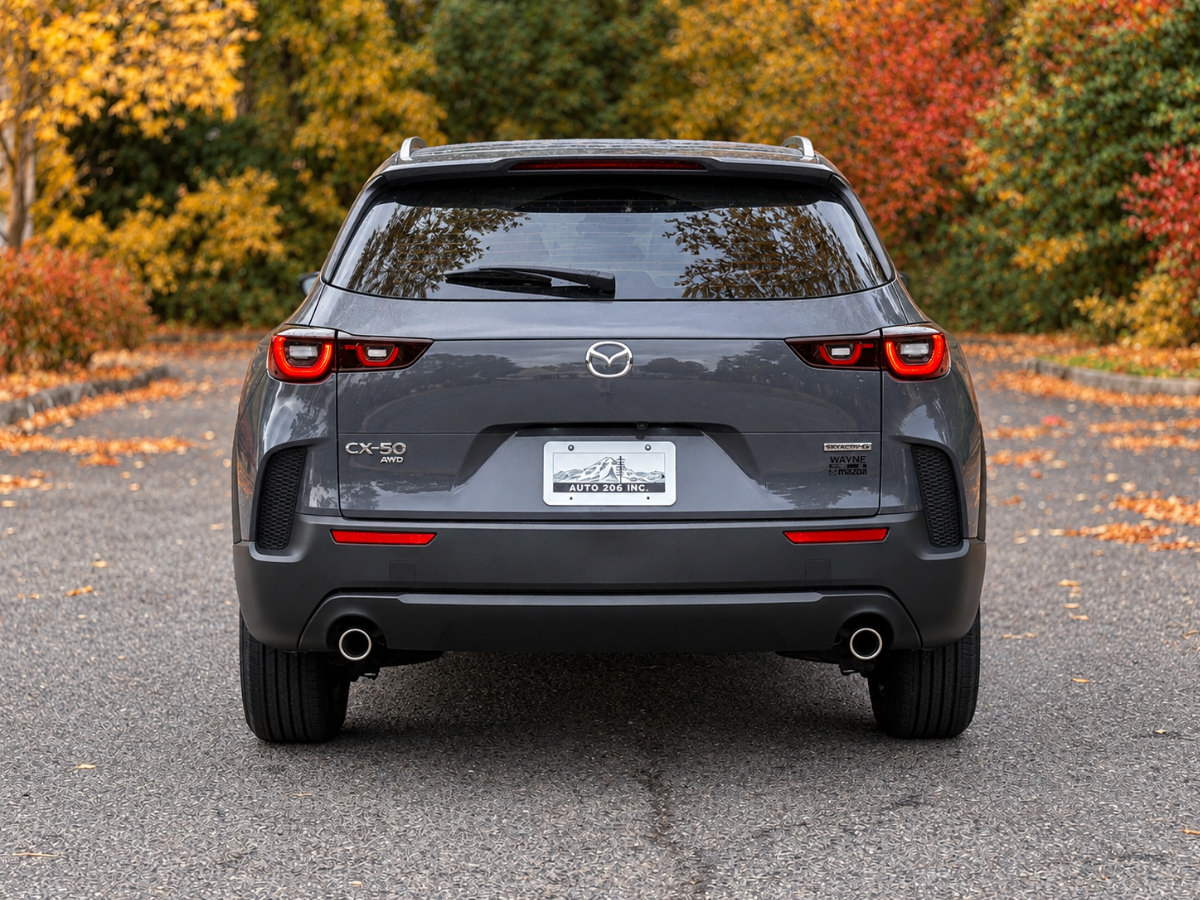 Used 2024 MAZDA CX-50 AWD 2.5 S w/ Weather Package image 4