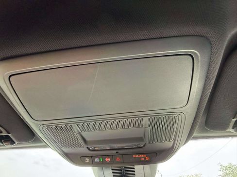 Used 2026 Chevrolet Equinox LT FWD image 29