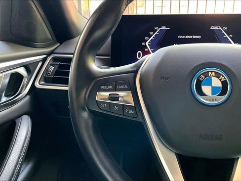 Used 2023 BMW i4 eDrive40 RWD image 21