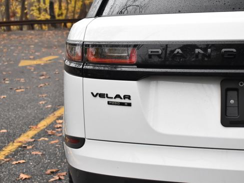 Used 2019 Land Rover Range Rover Velar S image 18