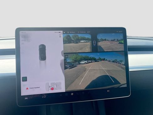 Used 2024 Tesla Model Y Long Range RWD image 14