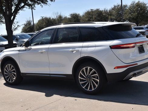 New 2026 Lincoln Corsair Reserve image 10