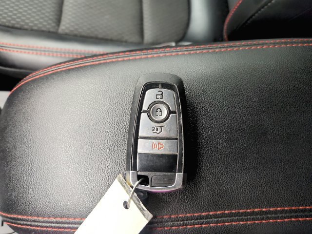 Used 2025 Ford Escape ST-Line FWD image 30