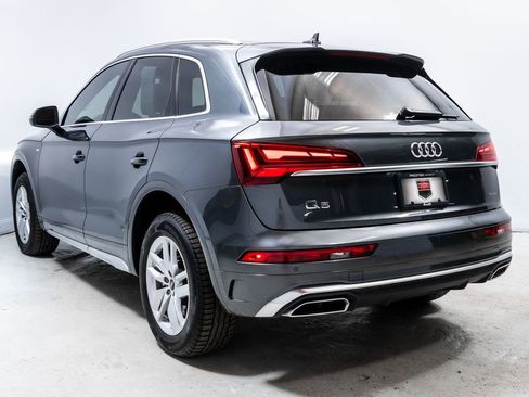 Used 2023 Audi Q5 2.0T Premium w/ Convenience Package AWD/4WD image 3