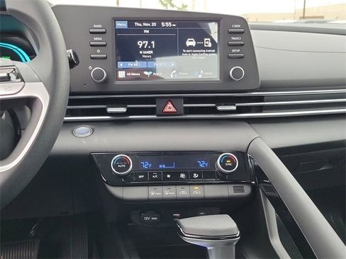 New 2026 Hyundai Elantra Blue image 11