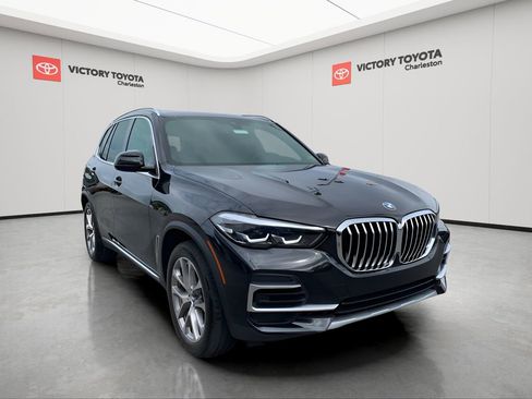 Used 2023 BMW X5 xDrive40i w/ Premium Package image 7