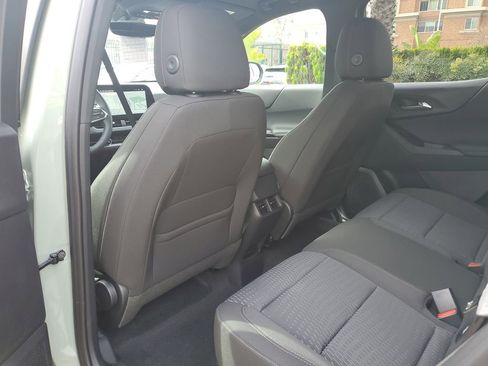 New 2026 Chevrolet Equinox LT w/ Midnight Edition image 13