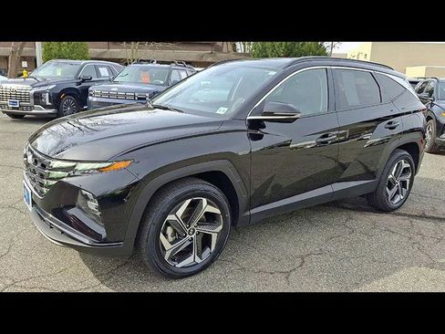 Certified 2023 Hyundai Tucson Limited AWD/4WD image 4