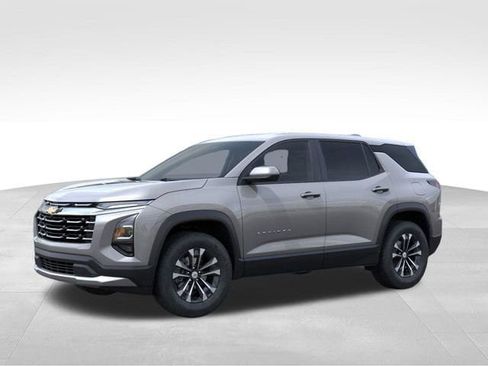 New 2026 Chevrolet Equinox LT AWD/4WD image 2