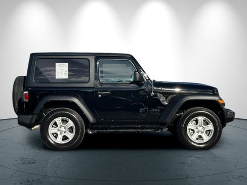Certified 2022 Jeep Wrangler Sport S image 3