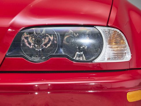 Used 2005 BMW M3 Convertible RWD image 16
