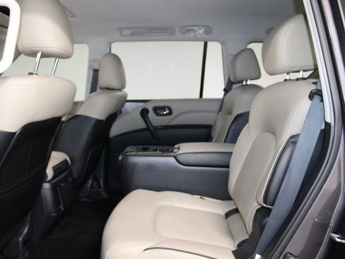 Used 2024 INFINITI QX80 Premium Select w/ Cargo Package AWD/4WD image 24