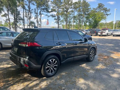 Used 2024 Toyota Corolla Cross S image 3