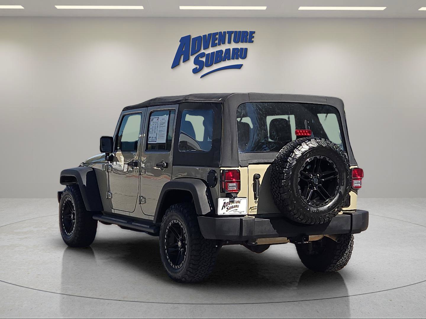 Used 2018 Jeep Wrangler Unlimited Sport w/ Connectivity Group AWD/4WD image 5