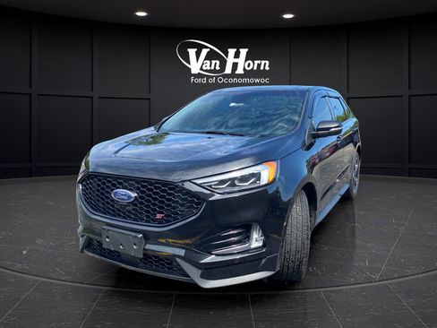 Used 2021 Ford Edge ST w/ Equipment Group 401A AWD/4WD image 3