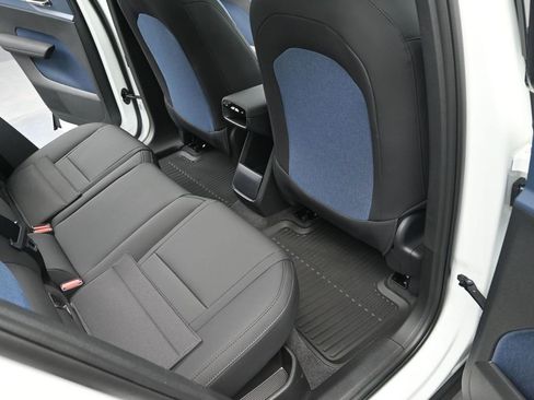 New 2026 Volvo EX30 Plus w/ Protection Package Premier AWD/4WD image 17