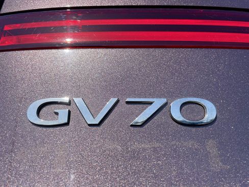 Used 2023 Genesis GV70 2.5T w/ Select Package AWD/4WD image 33