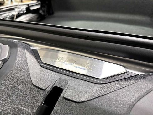 Used 2026 Porsche 911 Carrera S RWD image 37