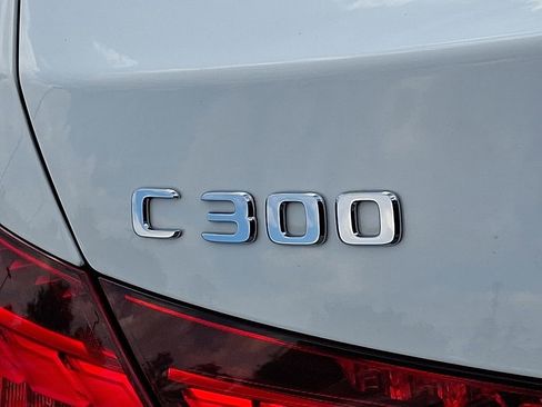 Used 2023 Mercedes-Benz C 300 4MATIC Sedan image 34