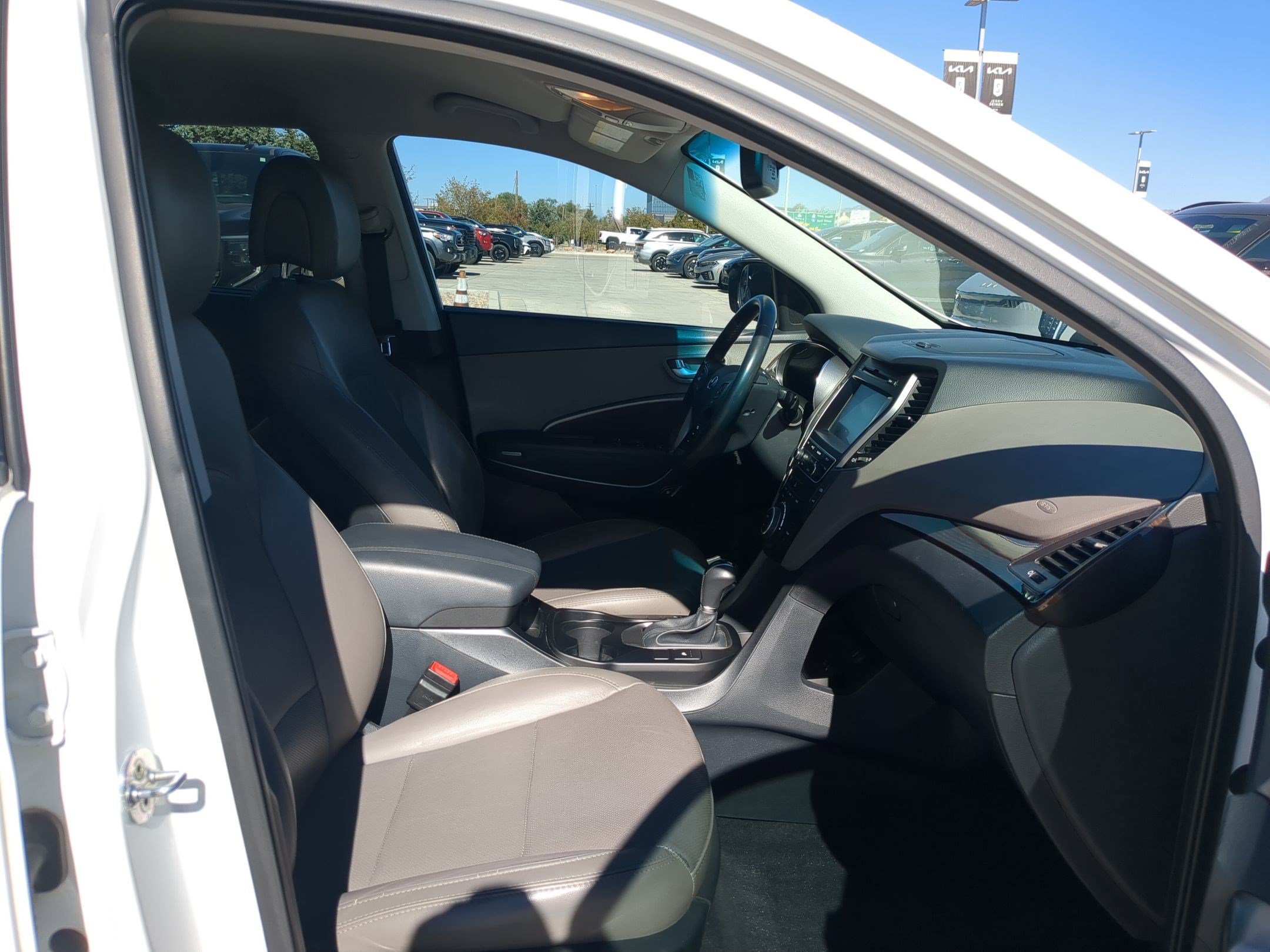 Used 2017 Hyundai Santa Fe Sport AWD/4WD image 26