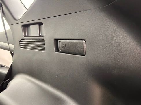 Used 2025 Hyundai Tucson SE image 44