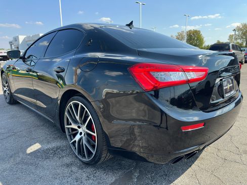 Used 2017 Maserati Ghibli S image 6
