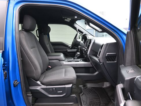 Used 2019 Ford F150 XLT w/ Equipment Group 302A Luxury AWD/4WD image 13