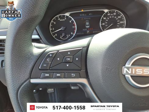 Used 2024 Nissan Altima 2.5 SV FWD image 17