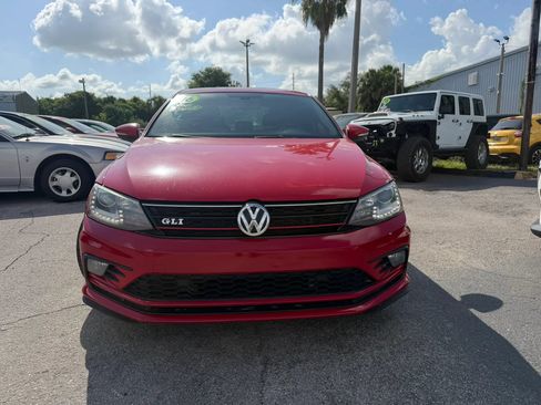 Used 2016 Volkswagen Jetta GLI SEL FWD image 2