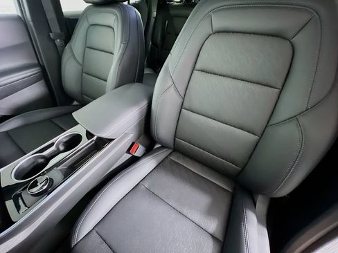 New 2026 Chevrolet Equinox LT w/ Convenience Package II AWD/4WD image 21